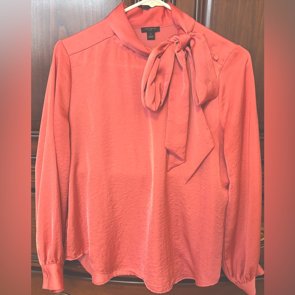 Ann Taylor Pink Blouse – Size Small Petite